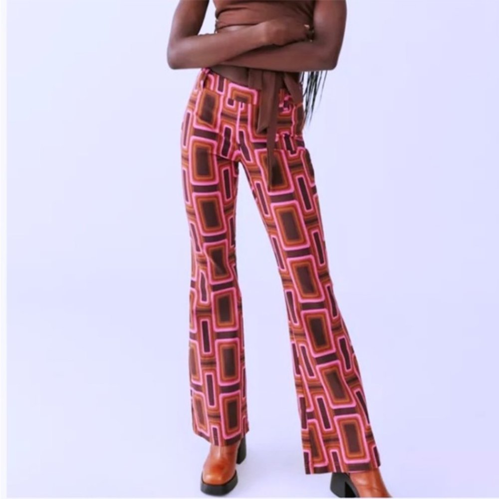 Urban Outfitters | Eva Bengaline Flare Pant Brown Geometric Mod Retro 60s New 6 - Picture 6 of 9
